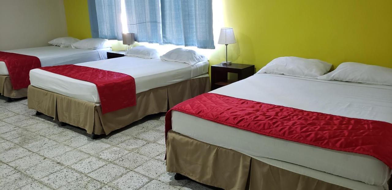Hotel El Dorado La Ceiba Ngoại thất bức ảnh