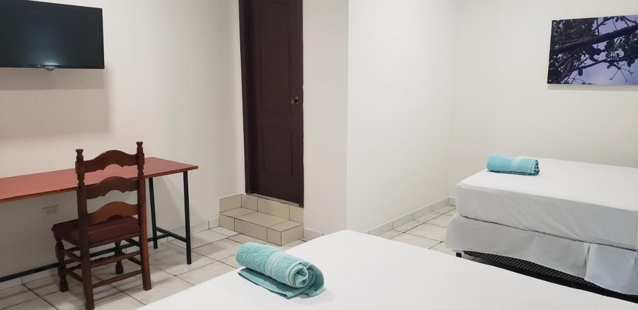 Hotel El Dorado La Ceiba Ngoại thất bức ảnh